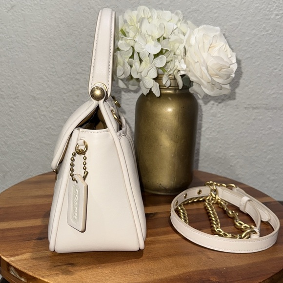 Coach Nappa Leather Willis Top Handle 18 With Quilting - Picture 8 of 16